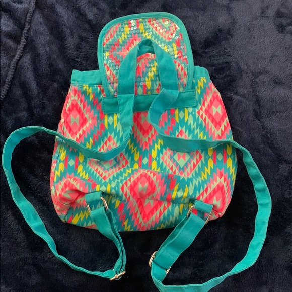 Colorful Geometric Patterned Backpack - Picture 4 of 9